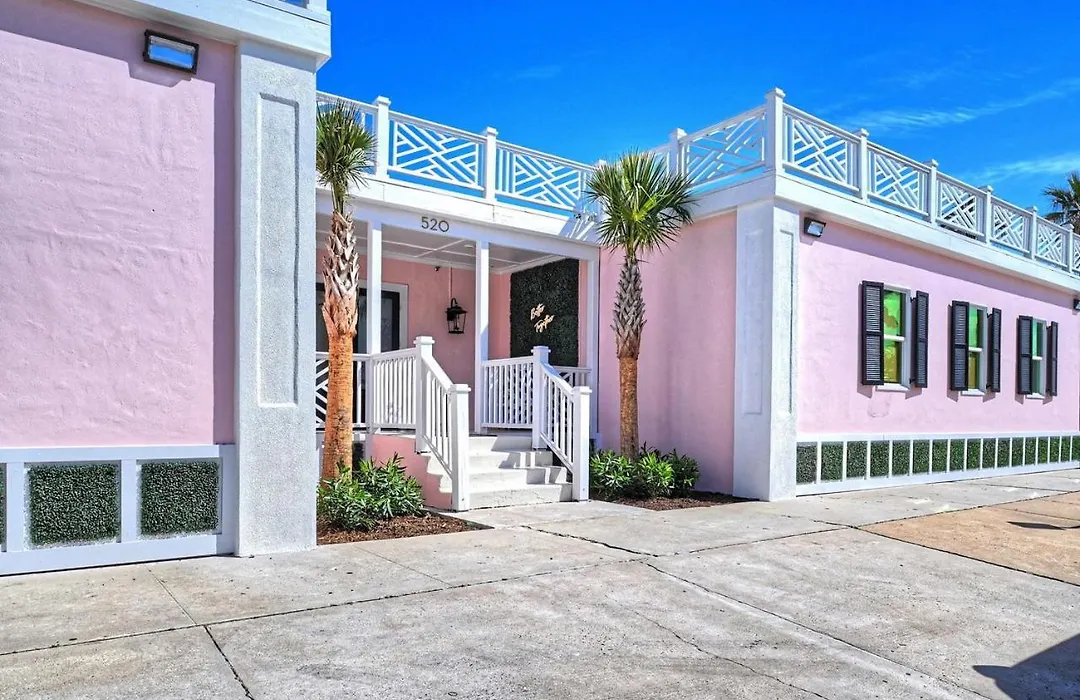 Room 8 Oleander Hotel Downtown Galveston Hotel Near Cruise Terminal & Beach-1