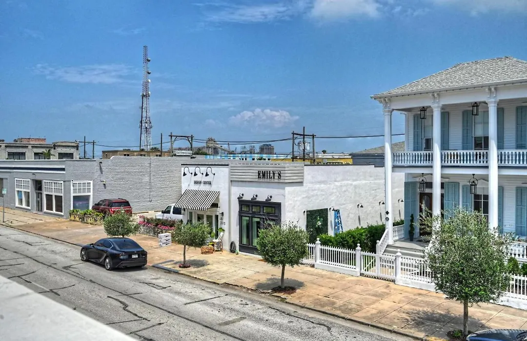 Sugars Inn Room 2 Boutique Hotel One Mile To Beach-1